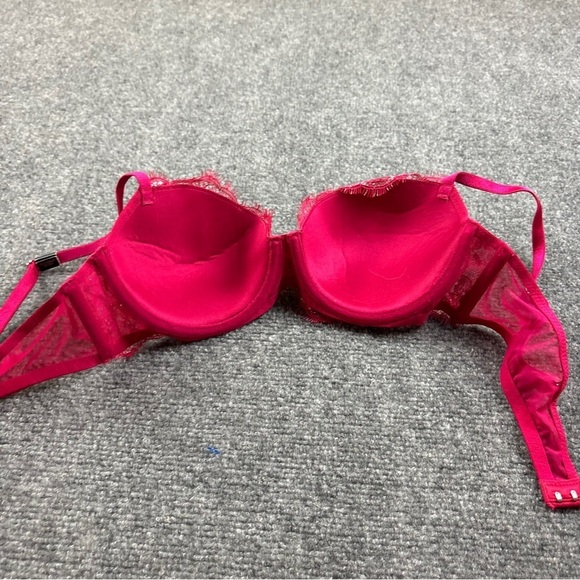 VICTORIA’S SECRET Women’s Dream Angels lined Demi Fuchsia/Silver Lace NWOT 36B - Picture 2 of 5